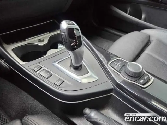 BMW 1 серия 2015 2.0 АКПП, миниатюра 7