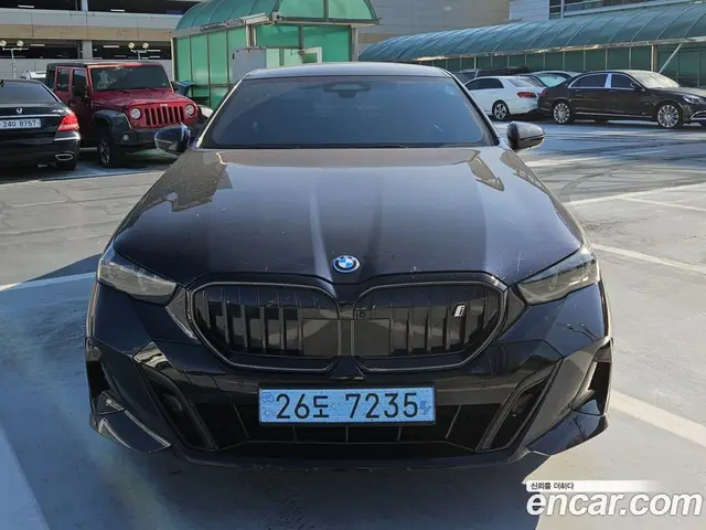 BMW i5 2025 0.2 АКПП, миниатюра 3