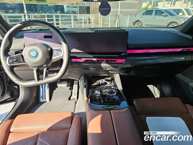 BMW i5 2025 0.2 АКПП, миниатюра 7