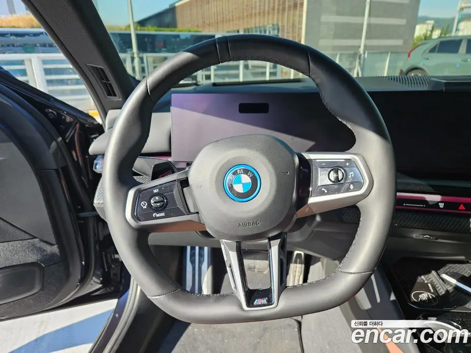 BMW i5 2025 0.2 АКПП, фото 8