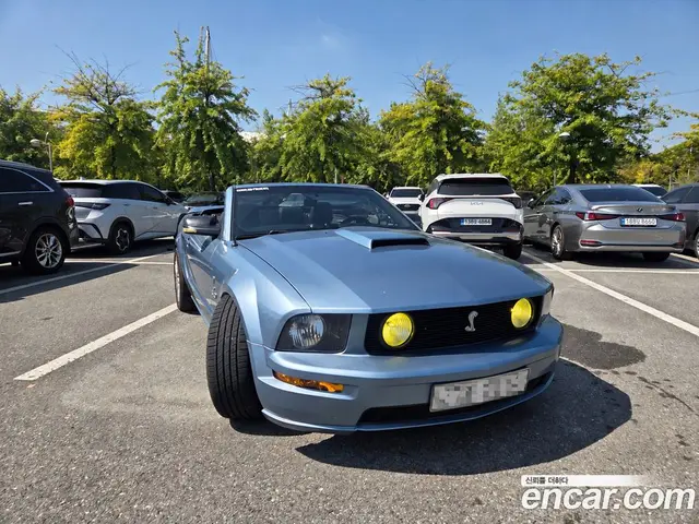 Ford Mustang 2006 4.6 АКПП, миниатюра 3