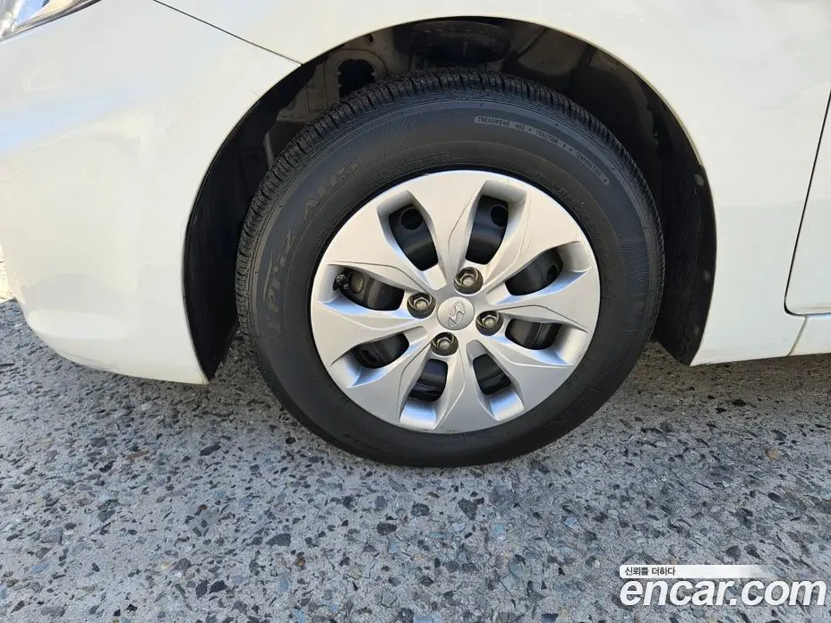 Hyundai Accent 2015 1.6 АКПП, фото 5