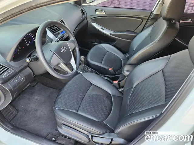 Hyundai Accent 2015 1.6 АКПП, миниатюра 10