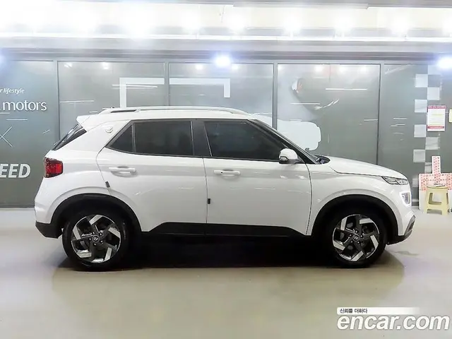 Hyundai Venue 2019 1.6 АКПП, миниатюра 3