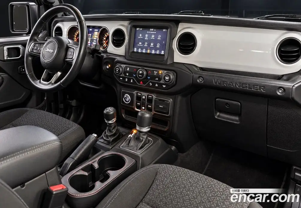 Jeep Wrangler 2021 2.0 АКПП, фото 8 Jeep Wrangler 2021 2.0 АКПП, фото 8
