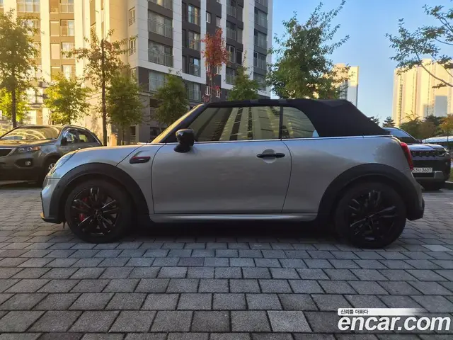 Mini Cooper Convertible 2023 2.0 АКПП, миниатюра 5 Mini Cooper Convertible 2023 2.0 АКПП, миниатюра 5