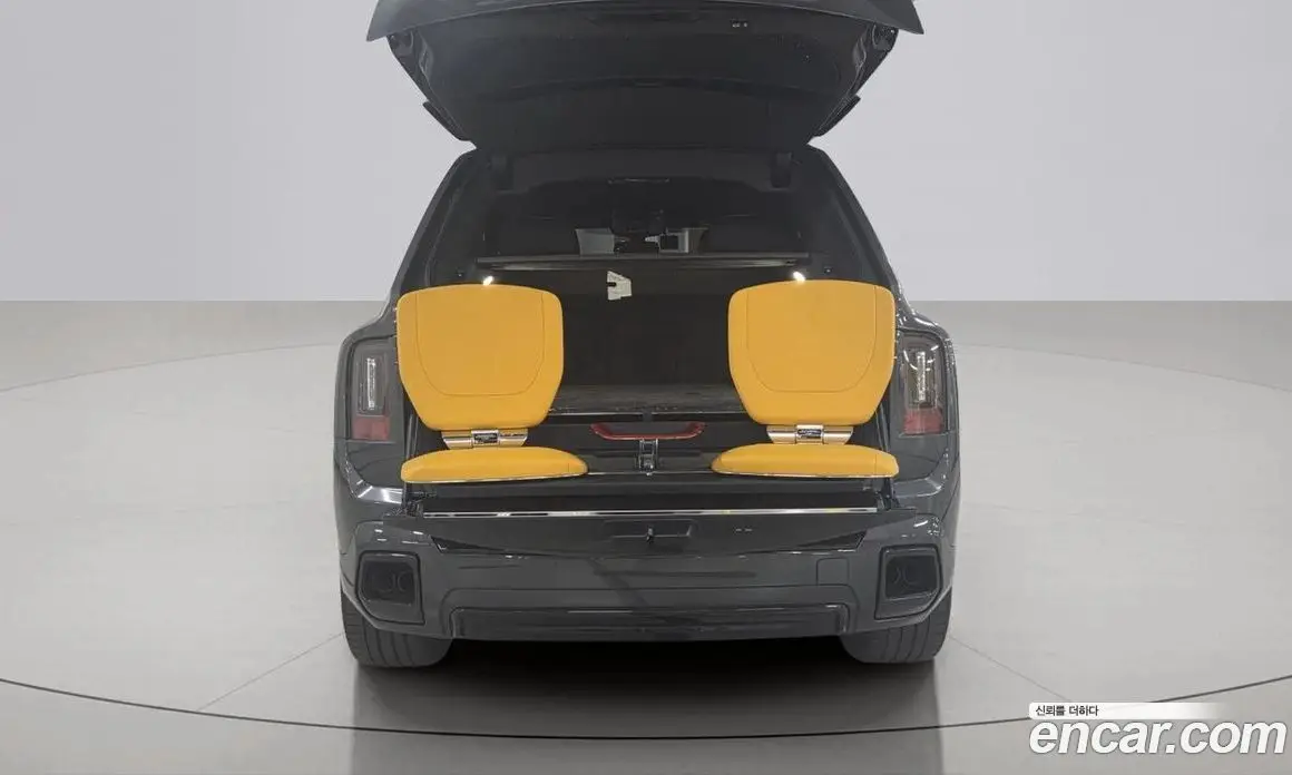 Rolls-Royce Cullinan 2025 6.7 АКПП, фото 5