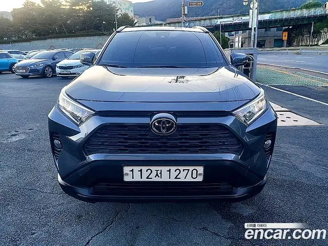 Toyota RAV4 2021 2.5 АКПП, миниатюра 3