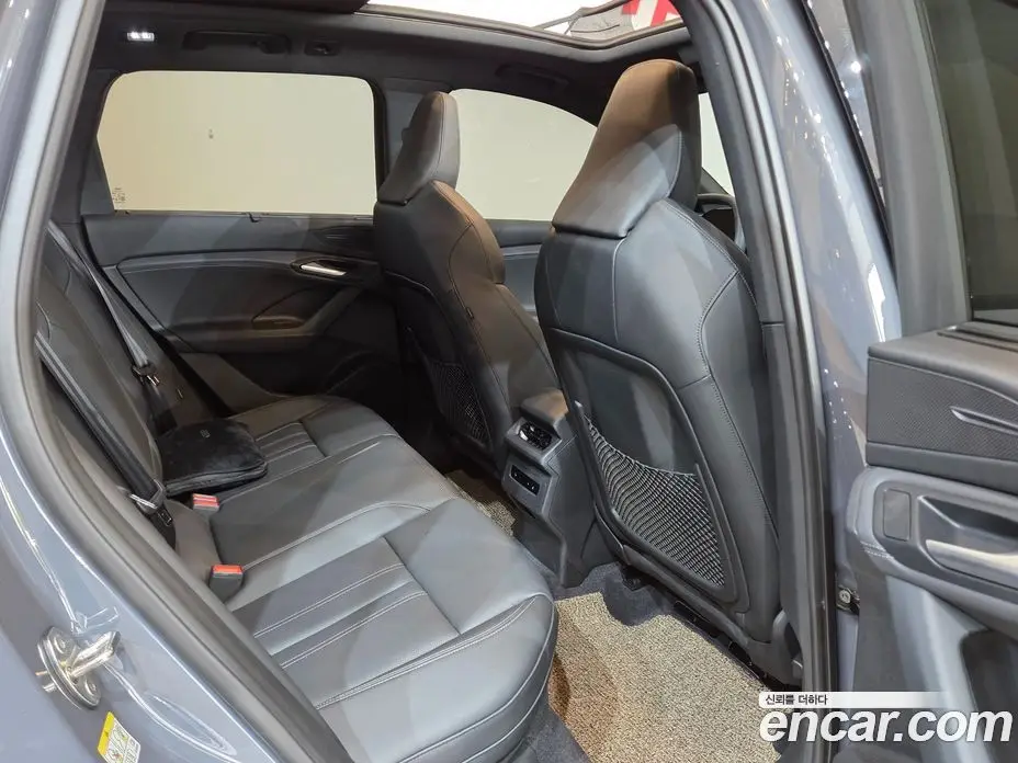 Audi Q6 e-tron 2025 0.2 АКПП, фото 16