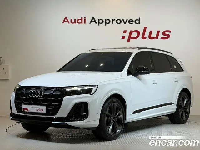 Audi Q7, 2025, 3 603 км