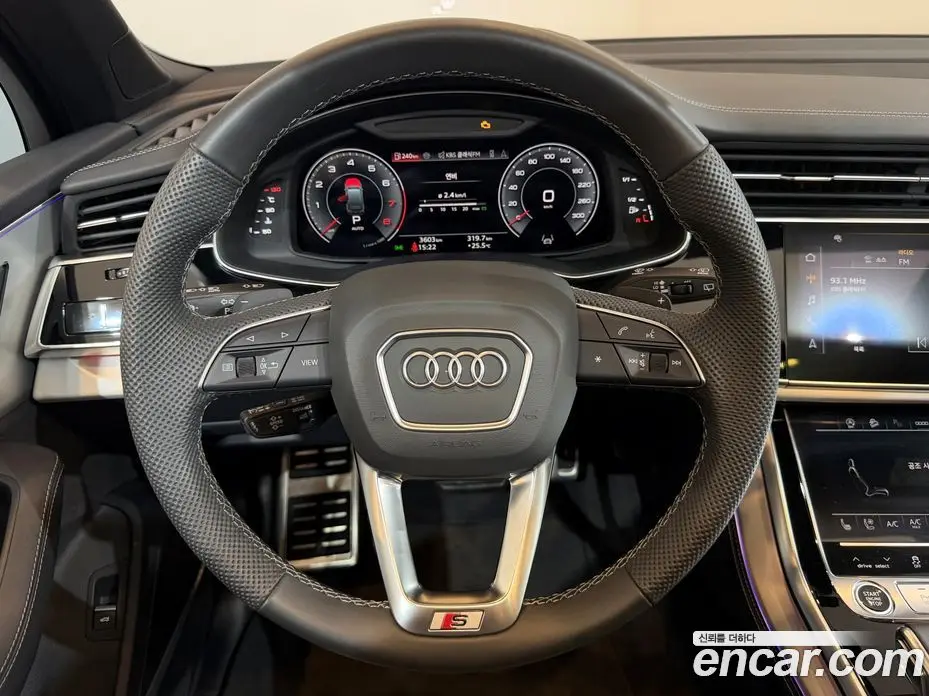 Audi Q7 2025 3.0 АКПП, фото 13