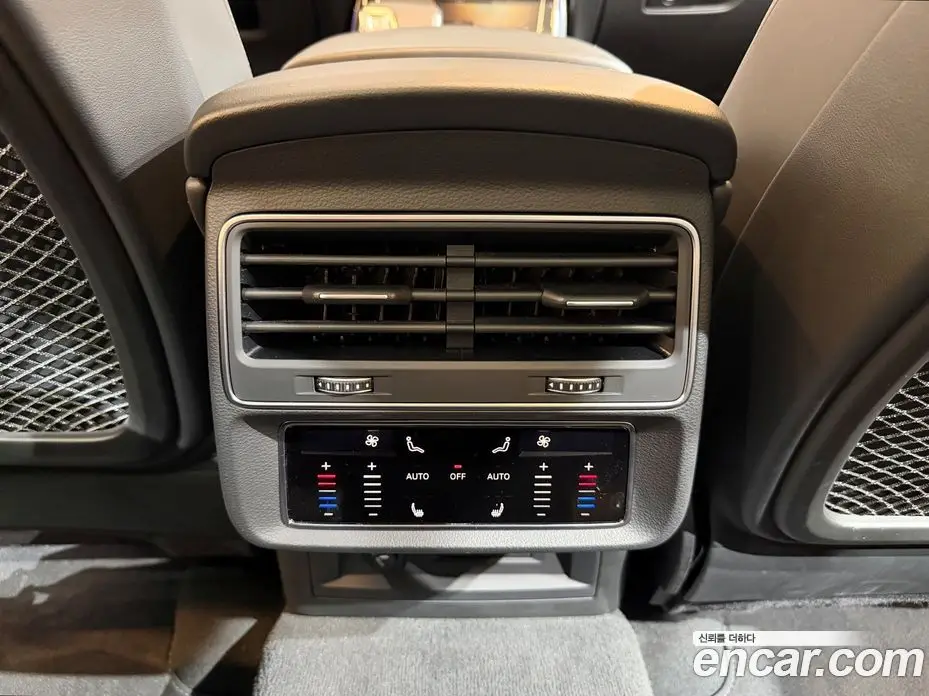Audi Q7 2025 3.0 АКПП, фото 19