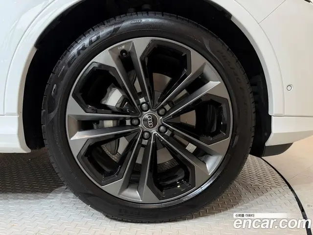 Audi Q7 2025 3.0 АКПП, миниатюра 5