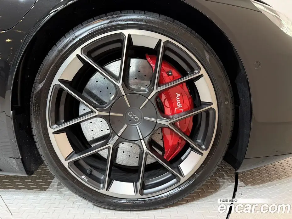 Audi RS e-tron GT 2025 1.0 АКПП, фото 5