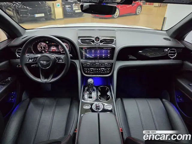 Bentley Bentayga 2024 4.0 АКПП, миниатюра 7 Bentley Bentayga 2024 4.0 АКПП, миниатюра 7