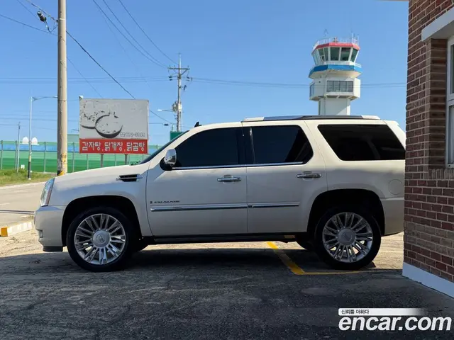 Cadillac Escalade 2008 6.2 АКПП, миниатюра 6