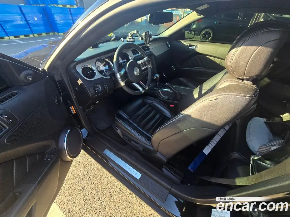 Ford Mustang 2012 3.7 АКПП, фото 6