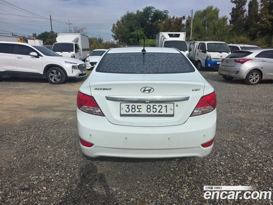 Hyundai Accent 2012 1.6 МКПП, фото 4