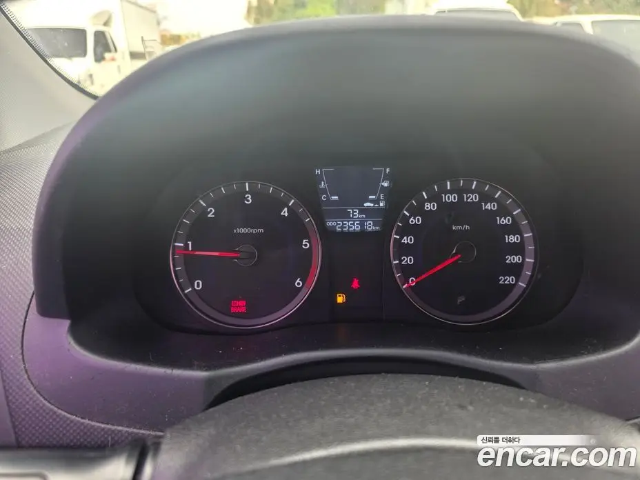 Hyundai Accent 2012 1.6 МКПП, фото 10