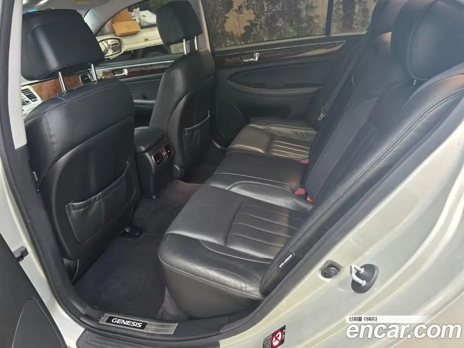 Hyundai Genesis 2010 3.8 АКПП, фото 6