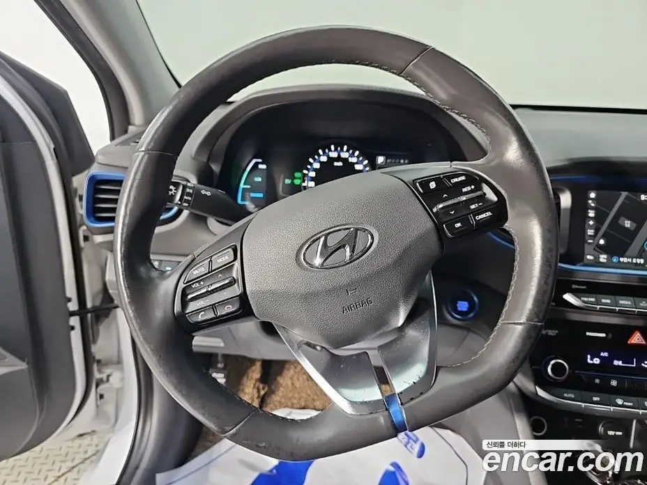 Hyundai Ioniq 2016 1.6 АКПП, фото 9 Hyundai Ioniq 2016 1.6 АКПП, фото 9