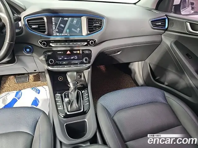 Hyundai Ioniq 2016 1.6 АКПП, миниатюра 10 Hyundai Ioniq 2016 1.6 АКПП, миниатюра 10