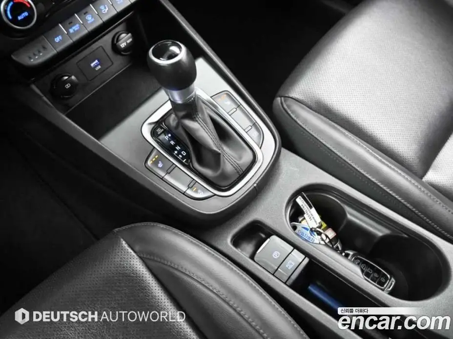 Hyundai Kona 2021 1.6 АКПП, фото 12