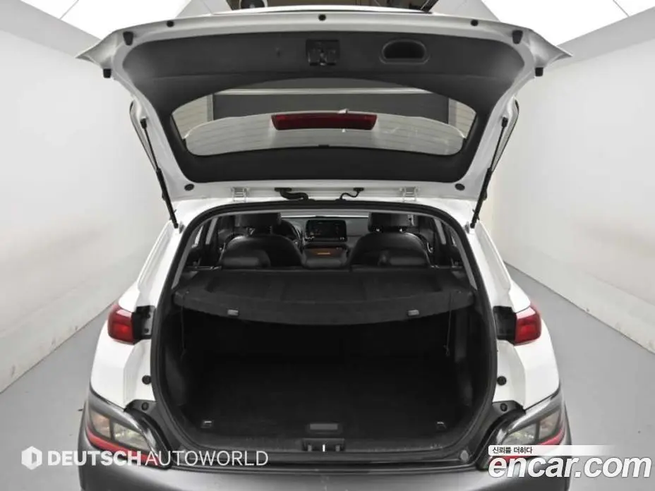 Hyundai Kona 2021 1.6 АКПП, фото 18