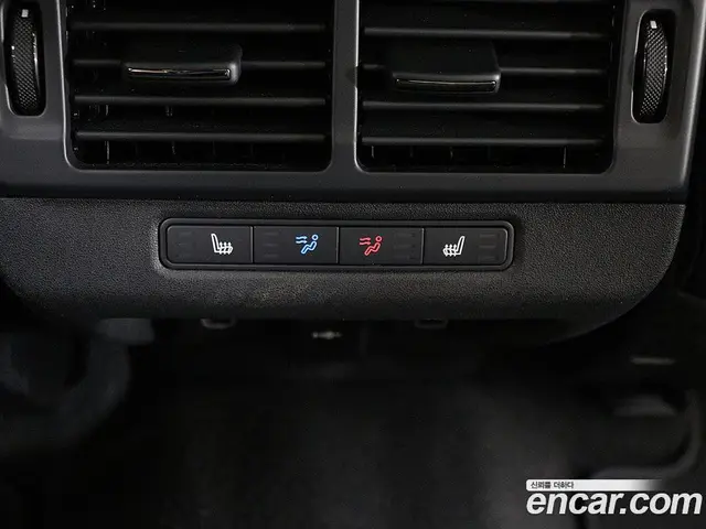 Land Rover Range Rover Evoque 2025 2.0 АКПП, миниатюра 12