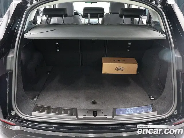 Land Rover Range Rover Evoque 2025 2.0 АКПП, миниатюра 5