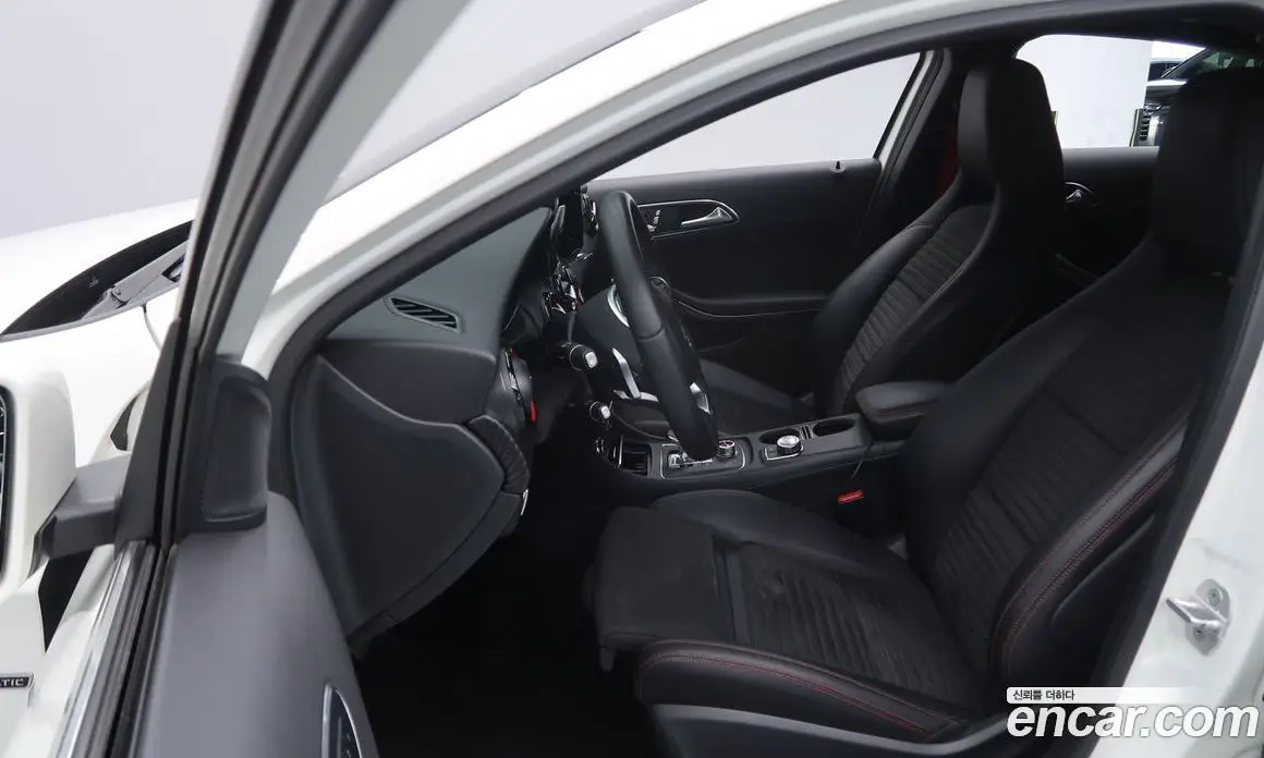 Mercedes-Benz A-Class 2017 2.0 АКПП, фото 10