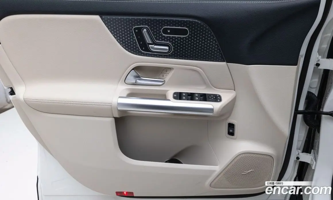Mercedes-Benz EQA 2025 0.2 АКПП, фото 15