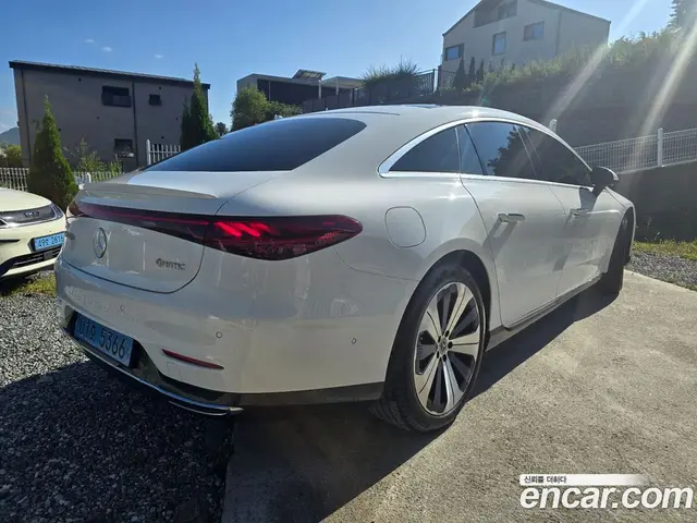 Mercedes-Benz EQS 2023 0.5 АКПП, миниатюра 3