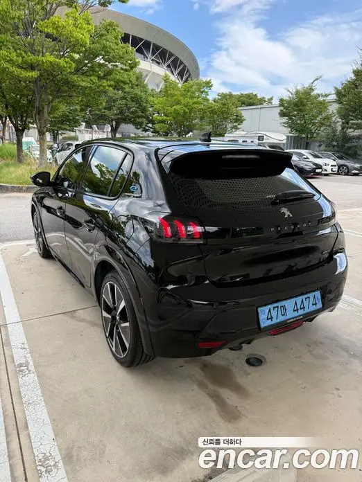 Peugeot 208 2022 АКПП, фото 2 Peugeot 208 2022 АКПП, фото 2
