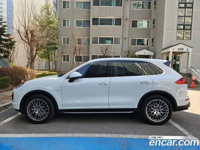 Porsche Cayenne 2015 4.1 АКПП, миниатюра 3