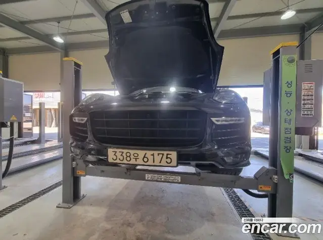 Porsche Cayenne, 2016, 194 400 км