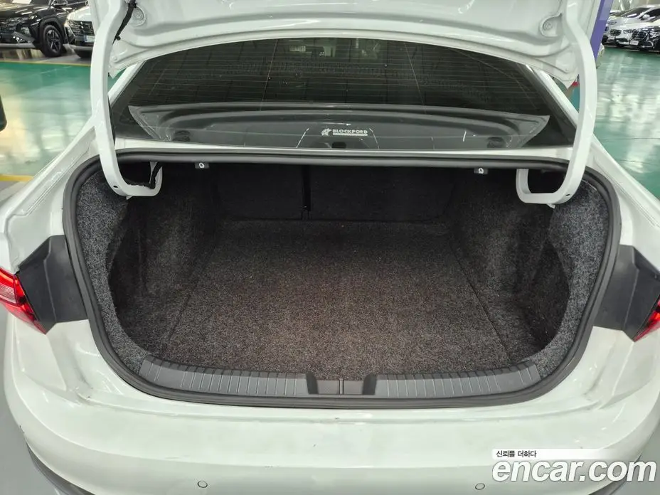 Volkswagen Jetta 2023 1.5 АКПП, фото 15