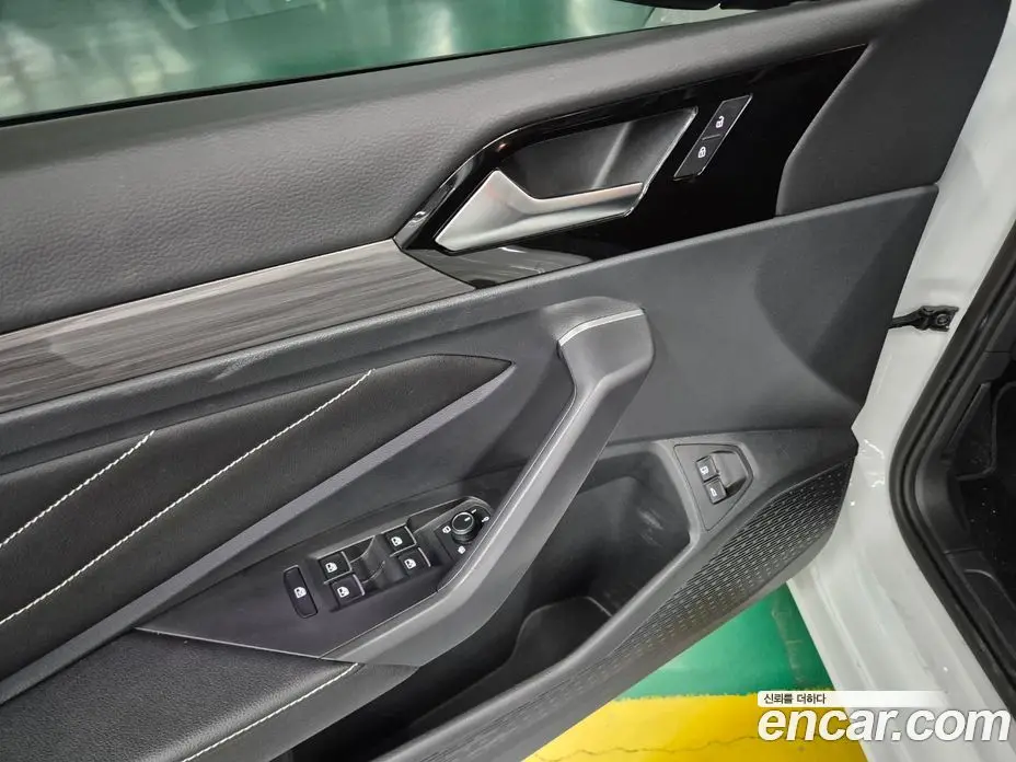 Volkswagen Jetta 2023 1.5 АКПП, фото 16