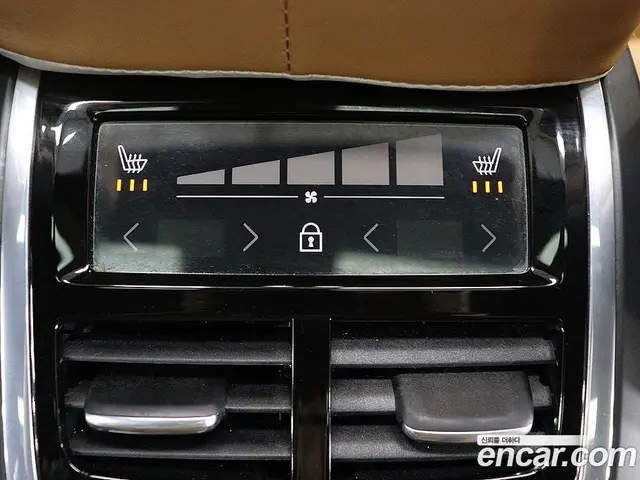 Volvo XC60 2024 2.0 АКПП, миниатюра 12