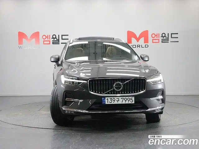 Volvo XC60 2024 2.0 АКПП, миниатюра 3