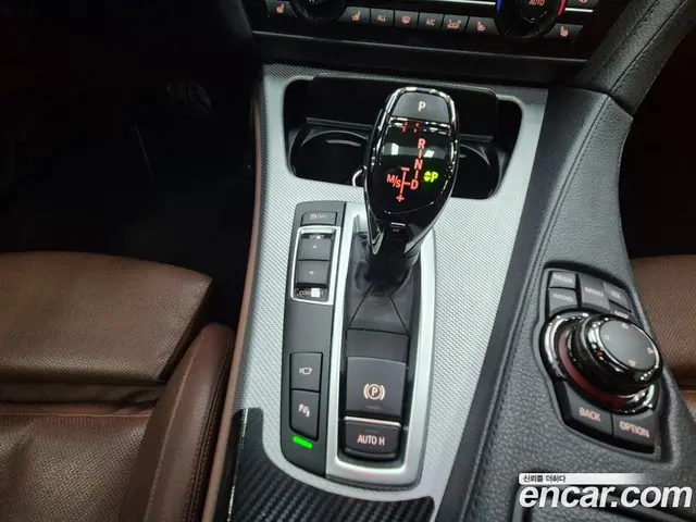 BMW 6 серия 2012 3.0 АКПП, миниатюра 9