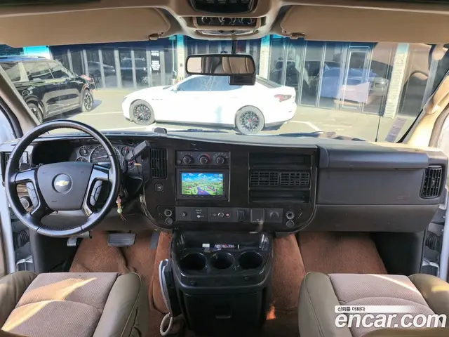 Chevrolet Express Van 2015 6.0 АКПП, миниатюра 9