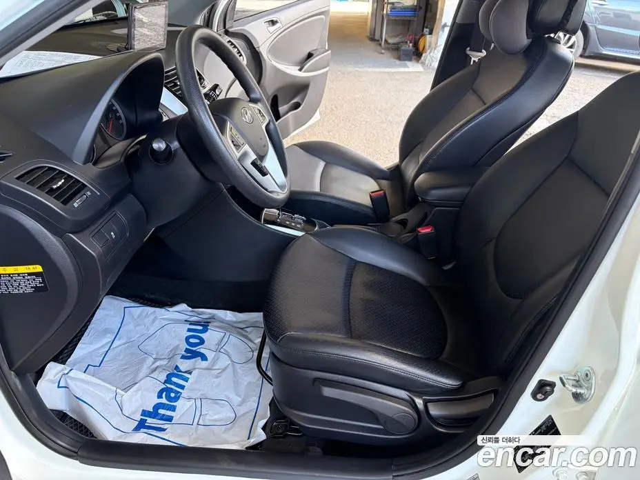 Hyundai Accent 2011 1.6 АКПП, фото 12