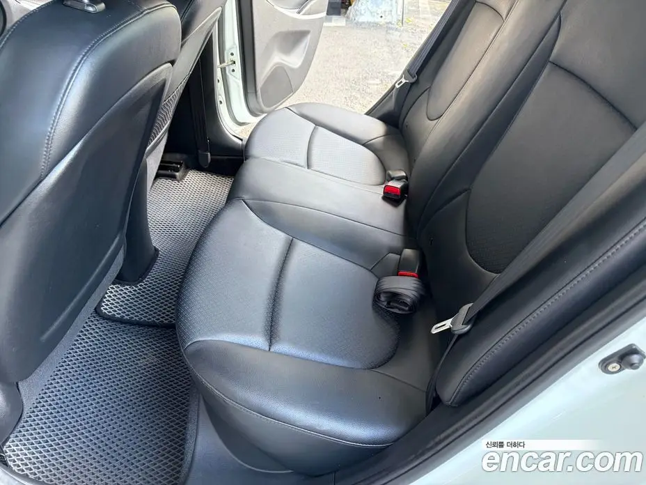 Hyundai Accent 2011 1.6 АКПП, фото 13