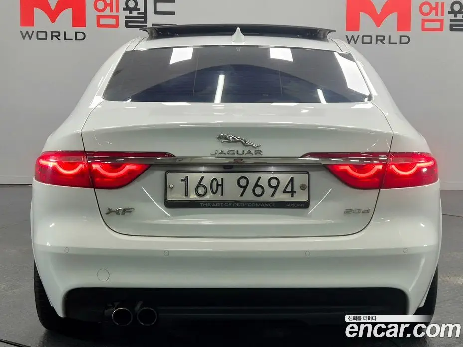 Jaguar XF 2017 2.0 АКПП, фото 4