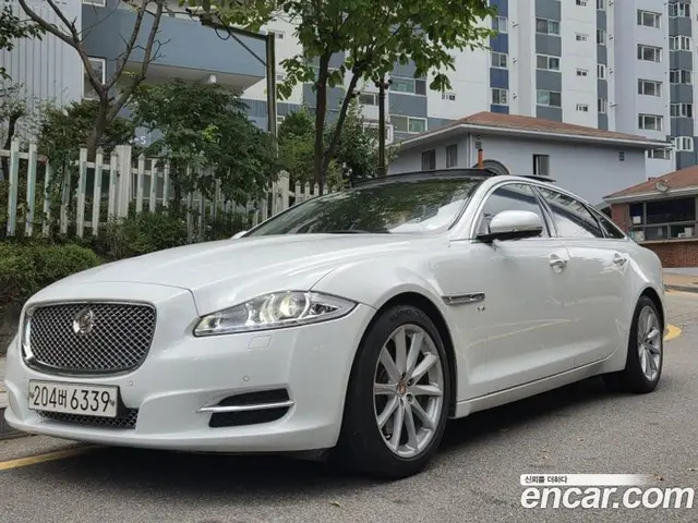 Jaguar XJ, 2015, 118 808 км