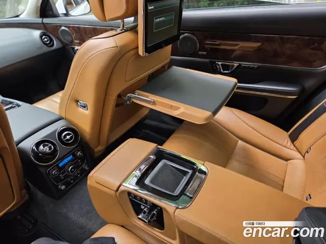 Jaguar XJ 2015 3.0 АКПП, миниатюра 12