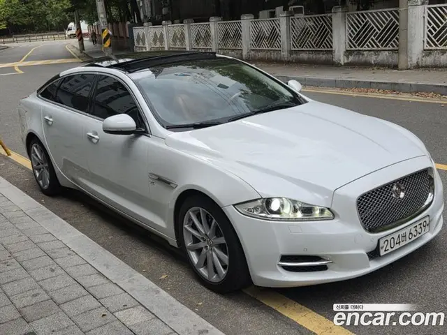Jaguar XJ 2015 3.0 АКПП, миниатюра 6