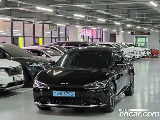 Kia EV6 2022 0.1 АКПП, миниатюра 3