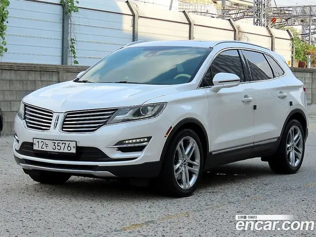 Lincoln MKC, 2014, 106 068 км